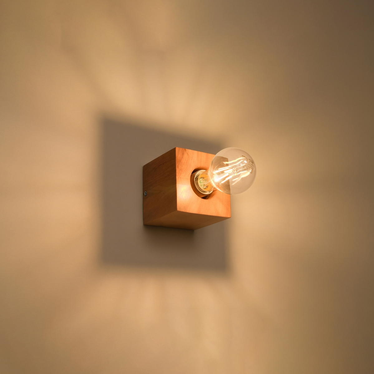 Wandlamp ARIZ naturel hout