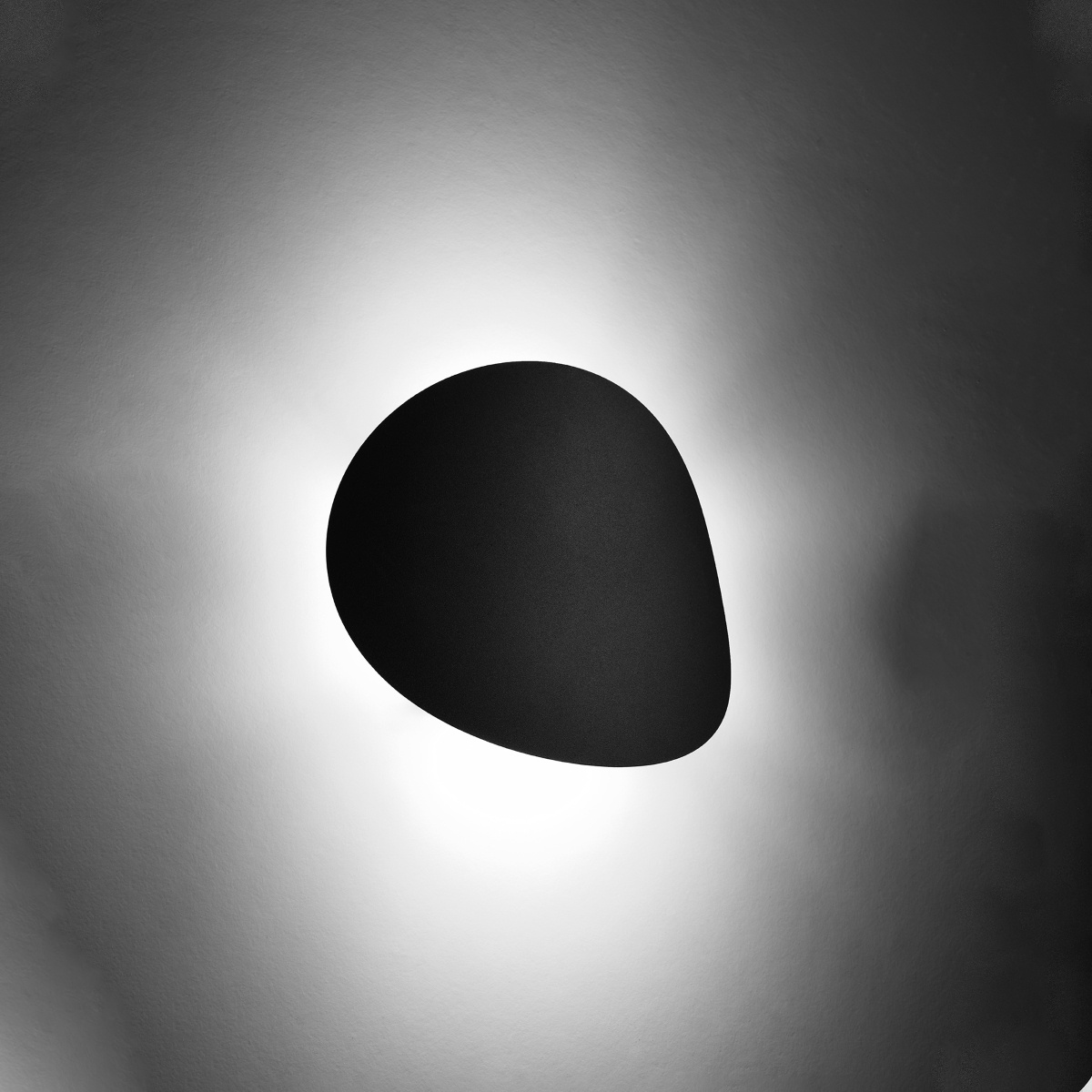 Wandlamp SENSES zwart