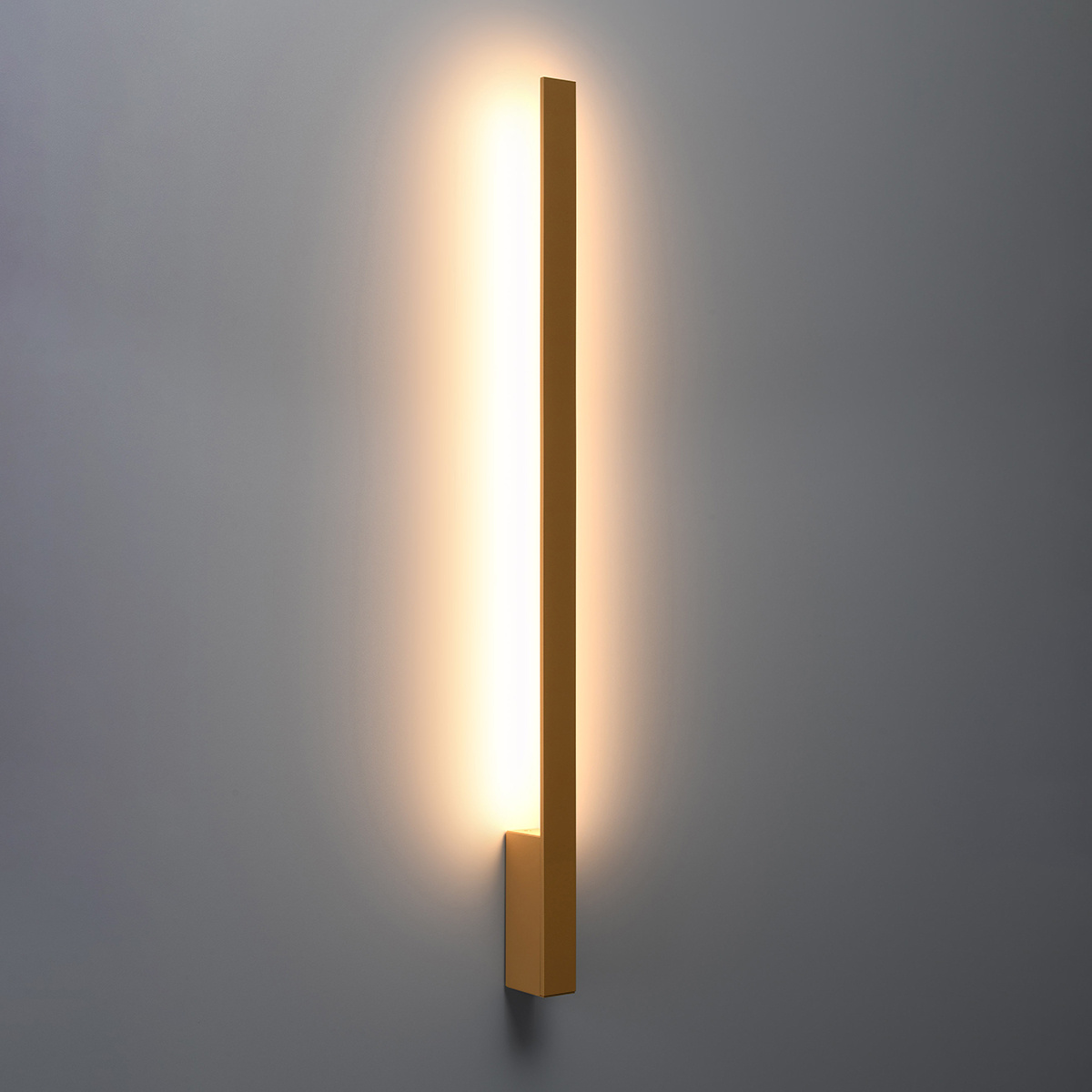 Wandlamp LAHTI L golden 3000K