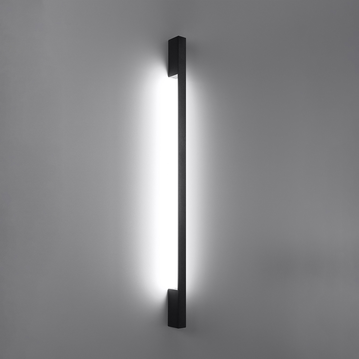 Wandlamp SAPPO M zwart 4000K