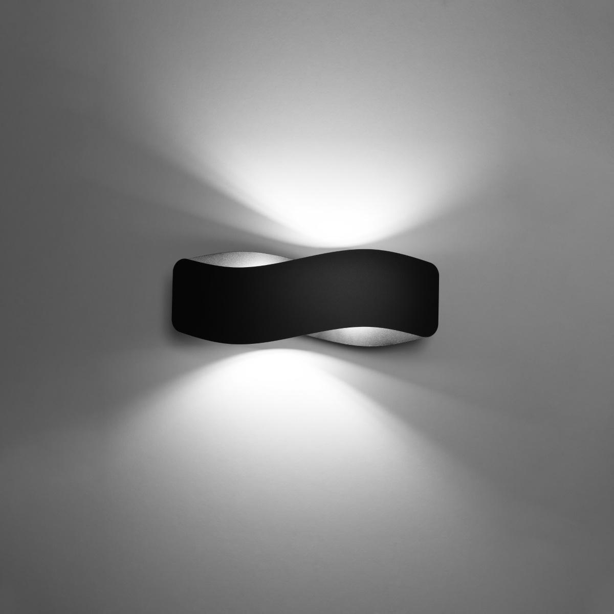 Wandlamp TILA 40 zwart